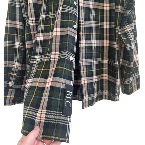 BLC Men’s Hunter Green & Navy Plaid Flannel Shirt - Picture 2 of 8